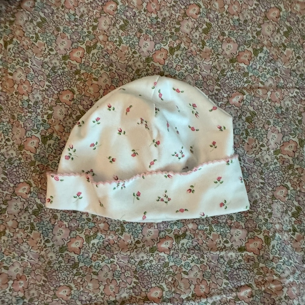 Kissy Kissy Pink and White Floral Hat